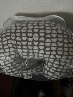 Baby Boppy Pillow 