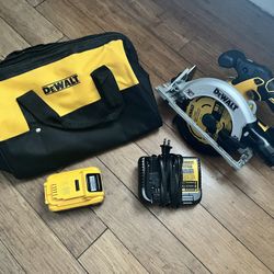Dewalt Cordless Saw 