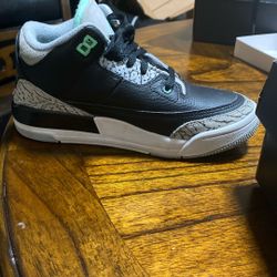 Light Green Black And White Jordan 4