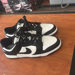 New Panda Dunks Size 13