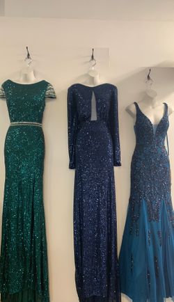 Prom , dresses