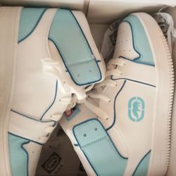 Kids Sneakers 