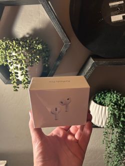 Apple AirPods (3rd generation)