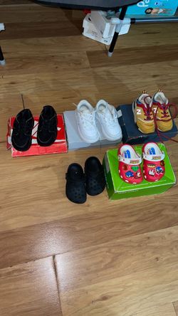 Toddler/Kids Shoes 5 Pairs. Nike, crocs, new balance
