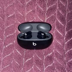 Beats Studio Buds