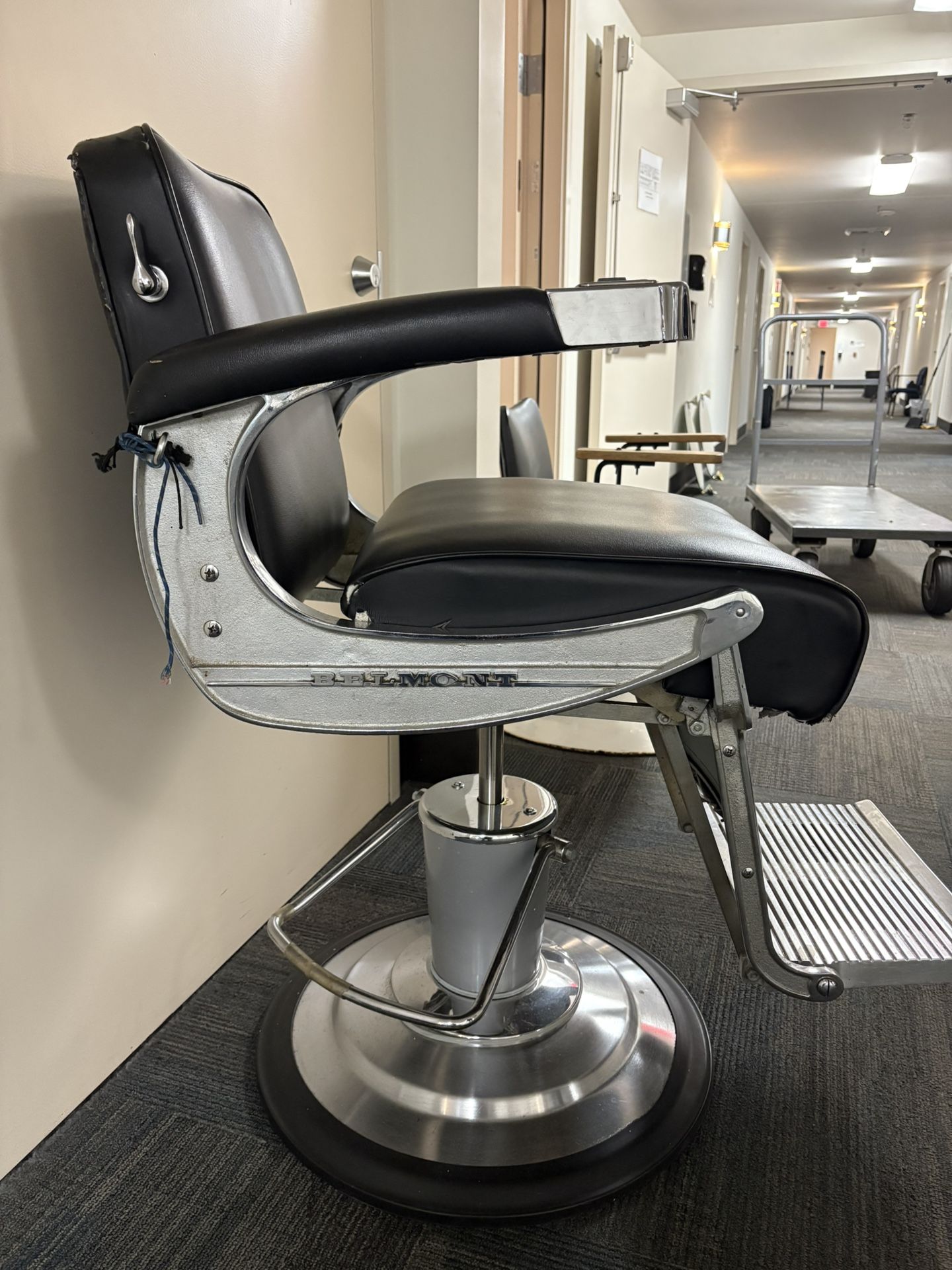 Belmont Apollo 2 Barber chair