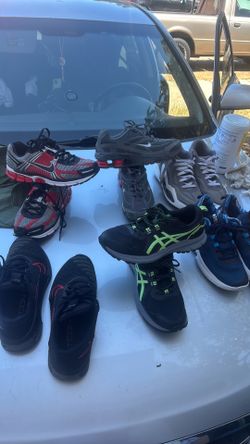 Bundle of shoes for steal