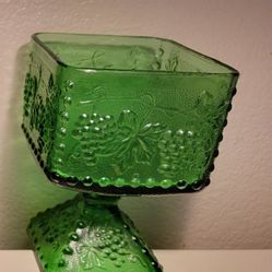 Christmas Candy Dish Vintage Green Glassware 