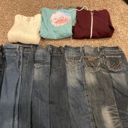  8 Jeans  Fits A 3/4 Ladies