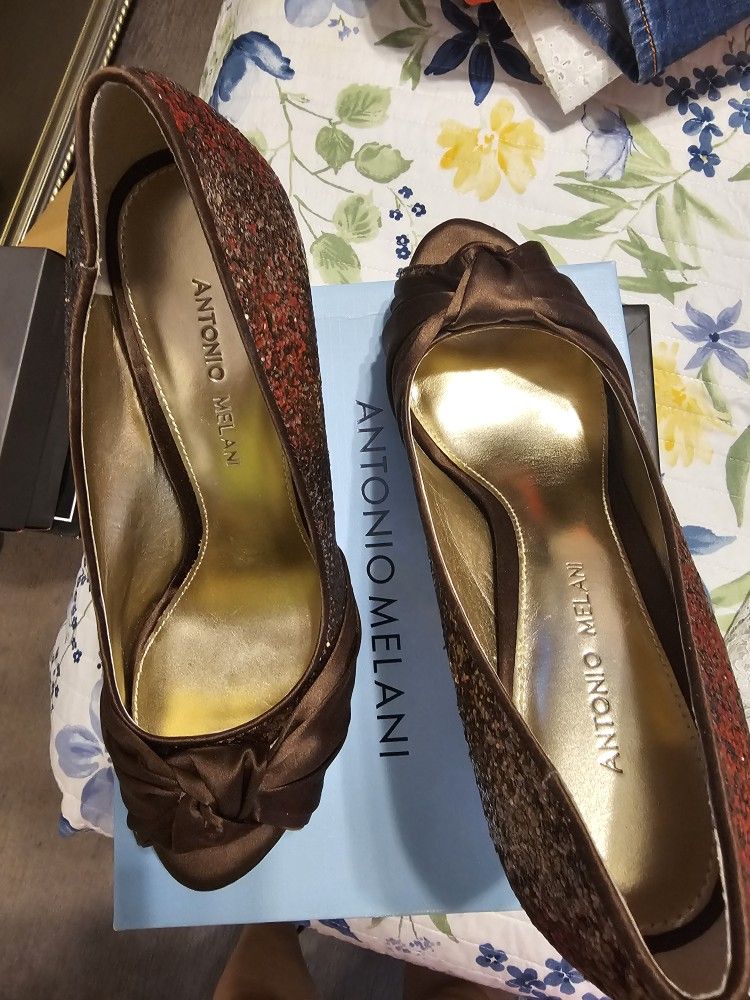 Pretty π Heels