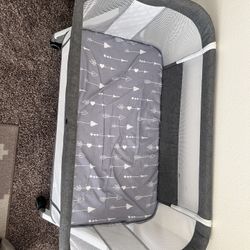 Infant Bed Changing Table Clothes From 0-12 Months( Used Clothes And Some New 