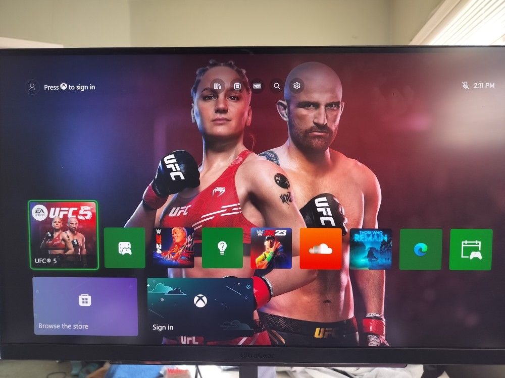 LG 27" 4k UHD AMD Freesync + basically new