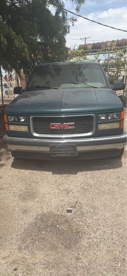 GMC Sierra Extended Cab Pickup Truck