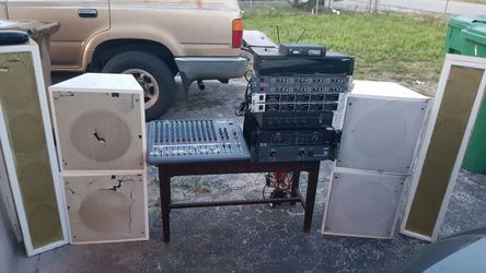 Sound Equipment : Ev Console , Electro Voice Re-