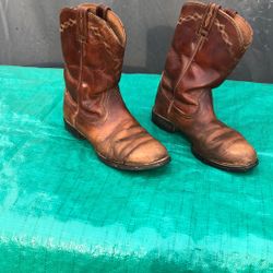 Ariat Woman’s Cowboy Boot 81/2