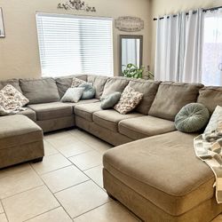 Sectional Sofa 