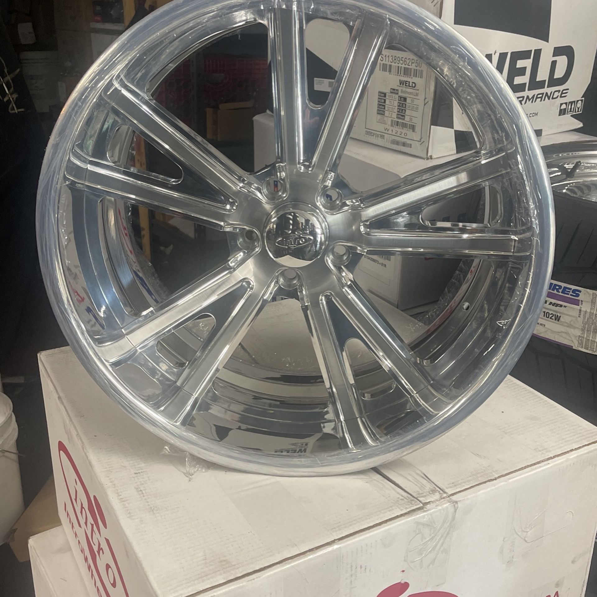 Intro 22 Staggered 22x9 - 22x11 Wheels 5x127 Bolt Pattern