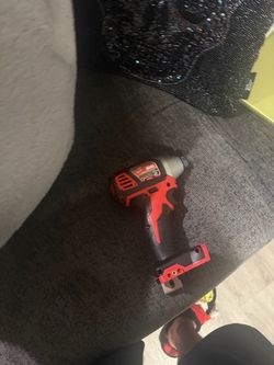 Milwaukee m18 1/4