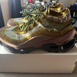 Nike Air Max Flyknit Venture Bronzine Smokey Mauve (Women's)