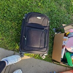 Free Miscellaneous Items And Toys/ Stuffies
