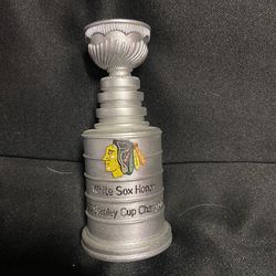 Mini Stanley Cup Chicago Blackhawks for Sale in Bedford Park, IL