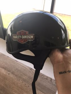 Harley Davidson low profile half helmet (M)