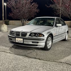 2001 BMW 325i