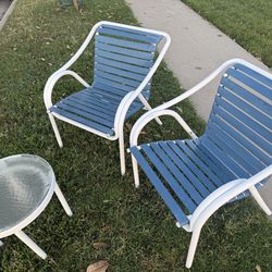 Free Chairs and Table