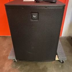 Electro-Voice ELX118P Live X 700W 18 inch Powered Subwoofer