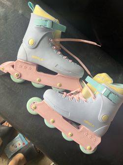Women 8 Impala fairy floss inline skates