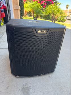Alto Subwoofer 12”