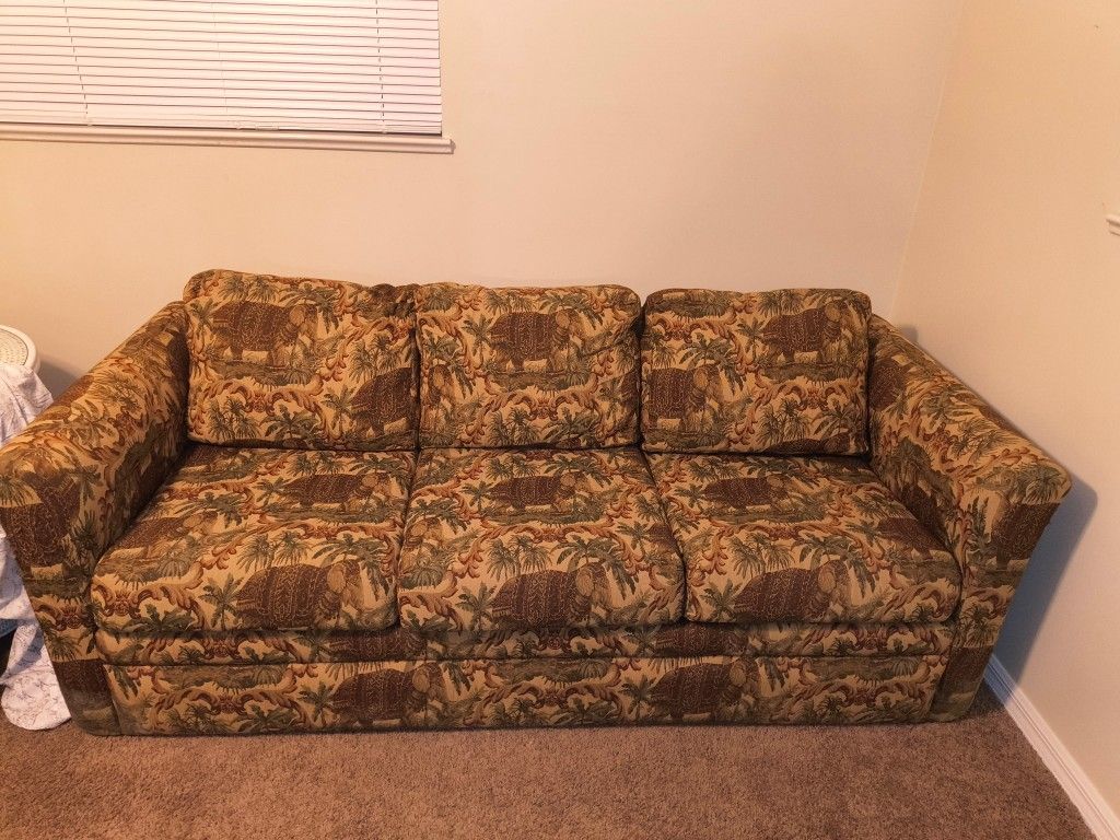 FREE SLEEPER SOFA