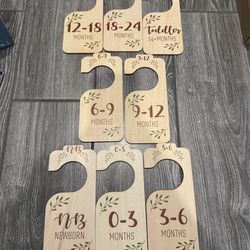 Baby closet divider