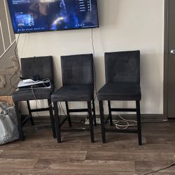 3 Bar Stools