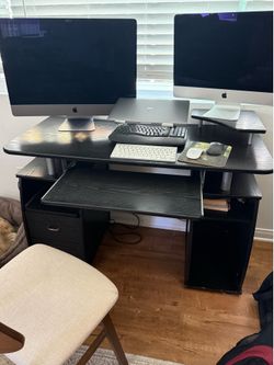 Tiered desk - free (Santa Monica pick up)