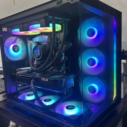 High End Gaming PC - RTX 5070 Intel i7-14700F