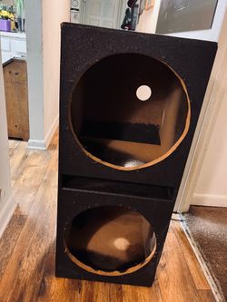 2 15” QBomb subwoofer box