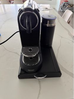 Nespresso CitiZ coffee machine with milk frother and capsule organizer