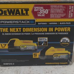 DeWalt 20V 1.7amps And 5amps Power Stack Battery Pack - New