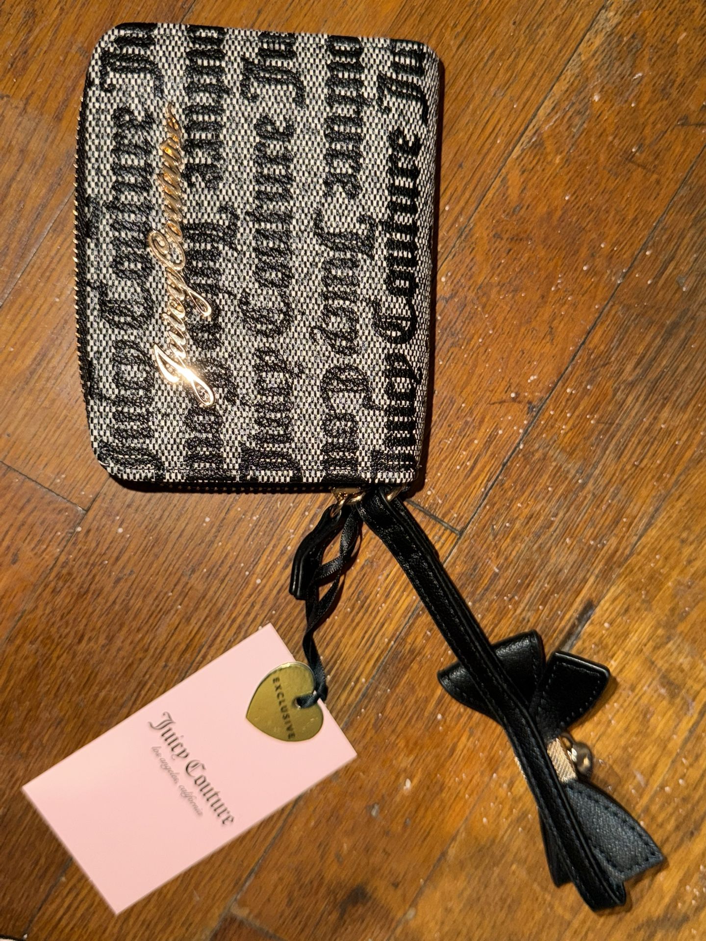 Juicy Couture Wristlet Wallet