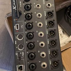 xr16 digital mixer