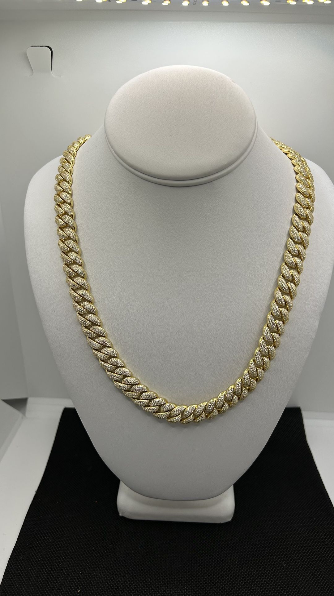 SS Gold Plated 19.65CTW Moissanite Cuban Chain