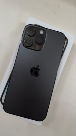 Black iPhone 14 Pro Max (unlocked) MINT condition
