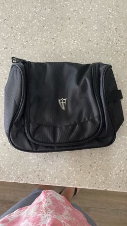 Victoria Tourist toiletry hanging bag