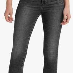 Women's Jeans- Levi's 311 Sz 32