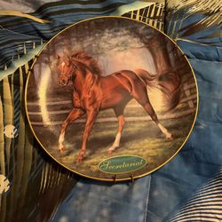 “Secretariat" Champion Thoroughbred Horse Collector’s Plate Danbury Mint 1995