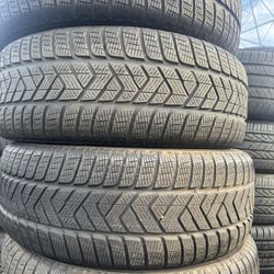 (4) 235/65R17 SET OF SEMI NEW TIRES PIRELLI SCORPION WINTER  99% LIFE !