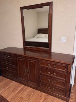 Solid wooden Dresser and nightstand set