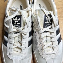 Samba Og Cream Black Satin Size 7W