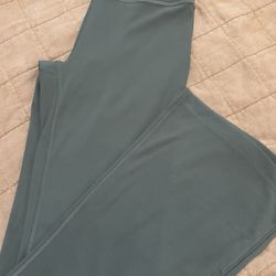 Womens Lululemon Groove Pants